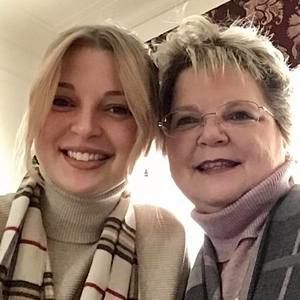 Meet your Posher, Anne